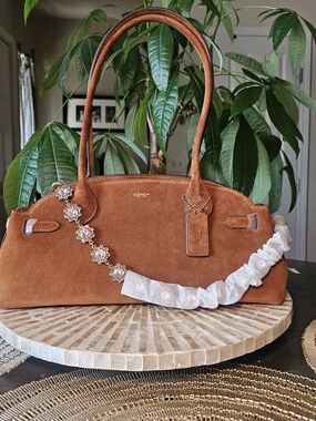 ✨ Coach Empire 34 Warm Brown Suede + Crystal Chain Bundle ✨